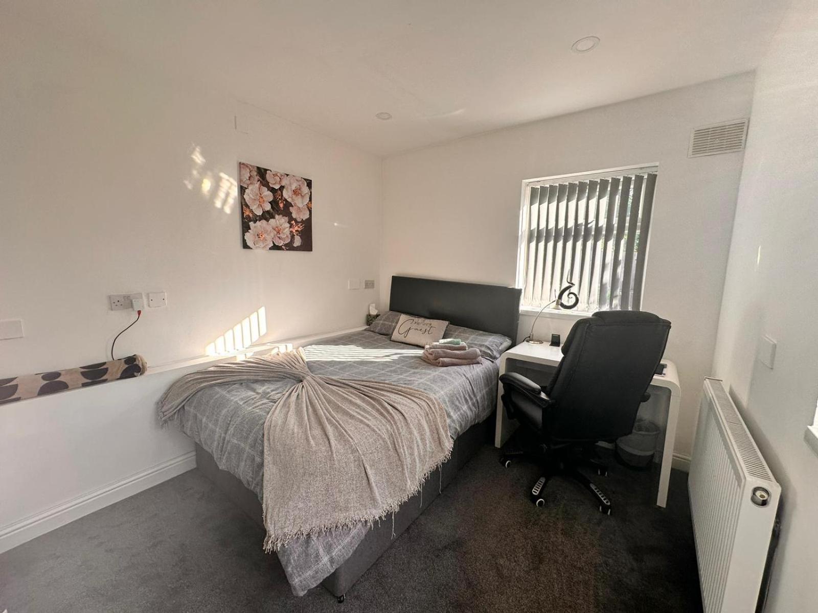 Birmingham Blissful Apartment With 2 Bedrooms Exterior foto